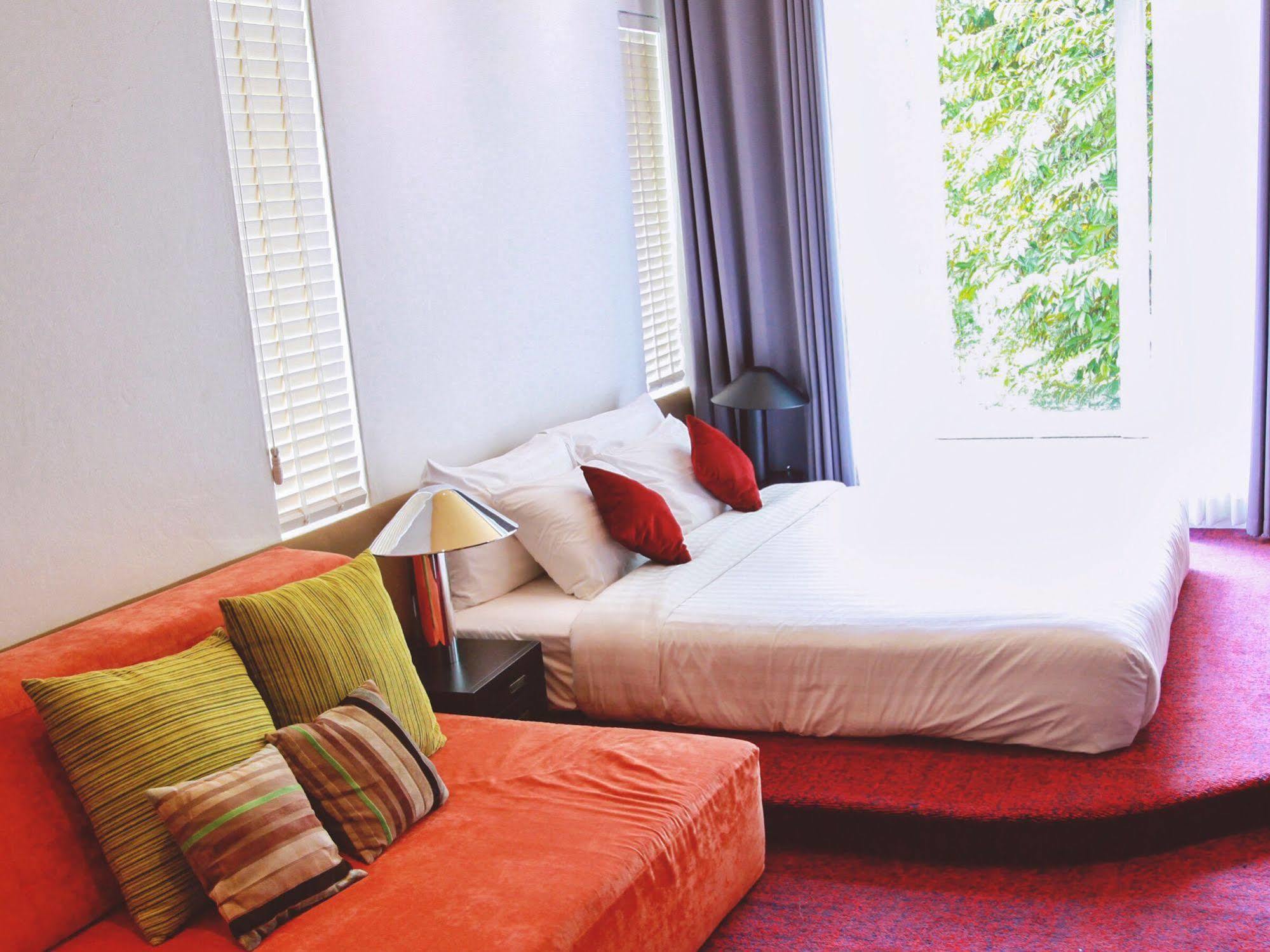 Monkey House Hotel Чиангмай Екстериор снимка