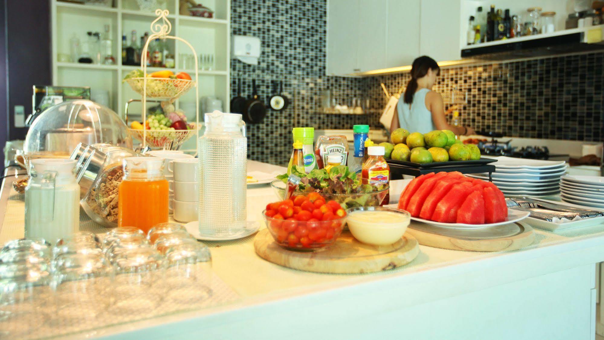 Monkey House Hotel Чиангмай Екстериор снимка